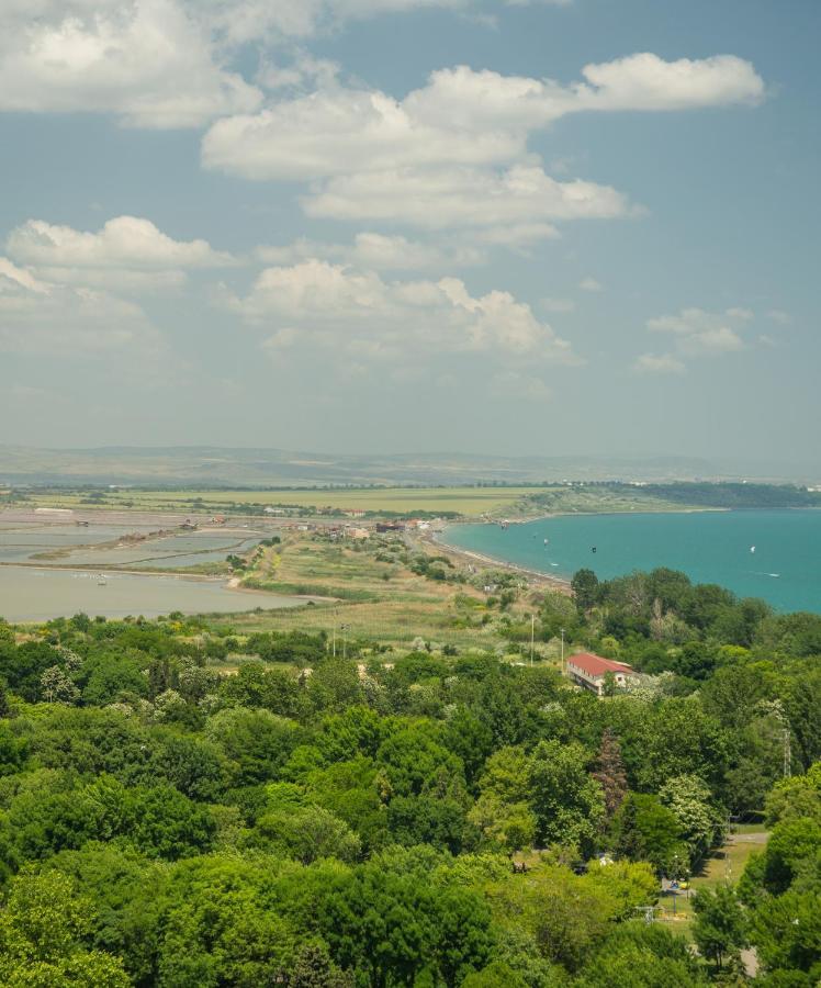 Seaside Vantage Getaway Бургас Экстерьер фото